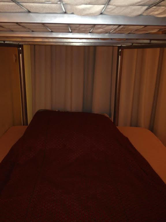 데한 비앤비 야카 B&B 외부 사진